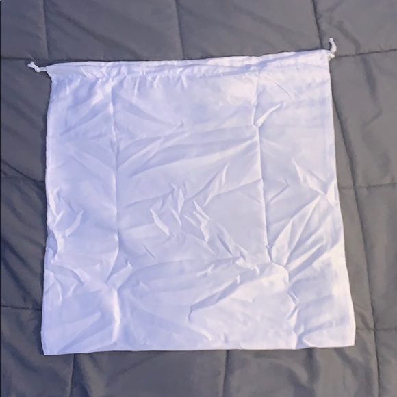 Michael Kors Dustbag - Picture 2 of 3